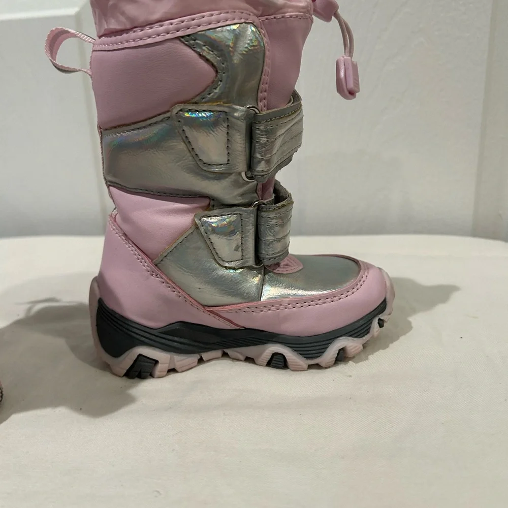 Lands' End Toddler Sz 5 Pink and Silver Holographic Tall Snow Boots